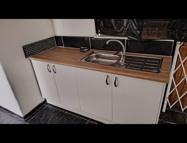 3 BEDROOM HOUSE FOR SALE IN LINDBERGH PARK